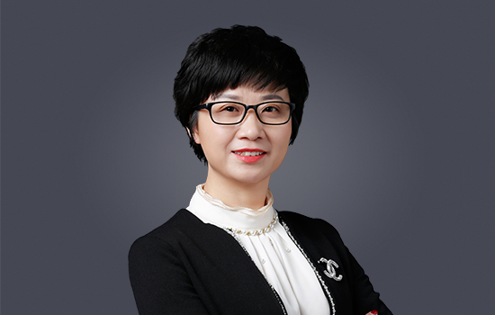 宫爱丽